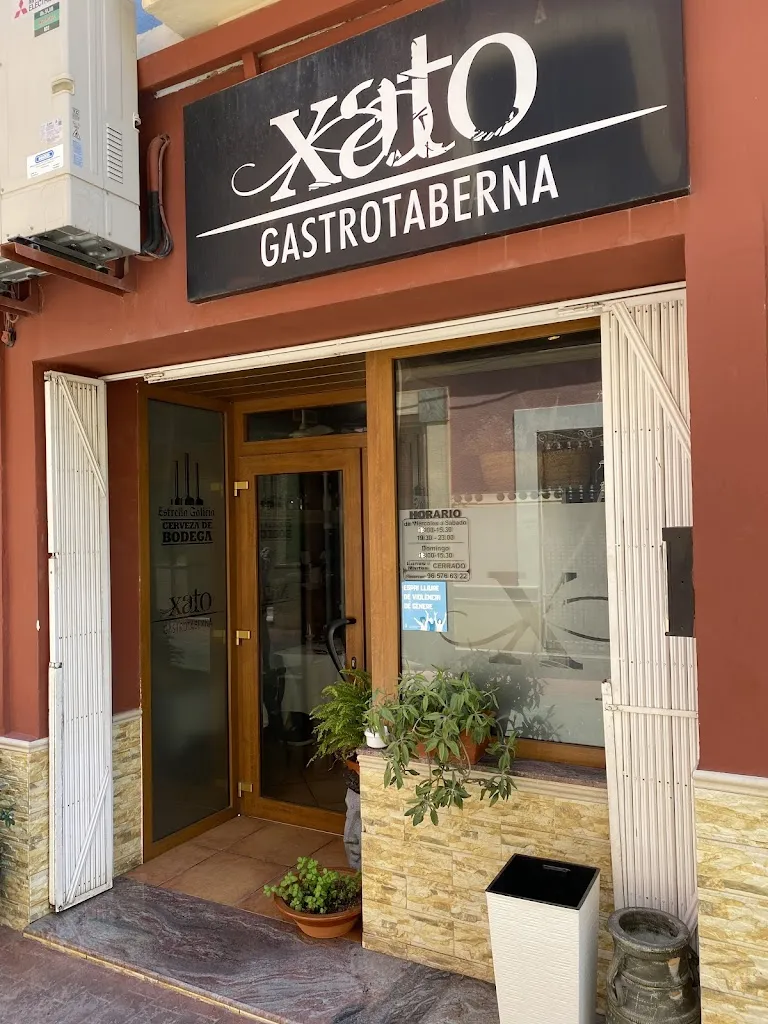 Xato Gastrotaberna restaurant in Beniarbeig