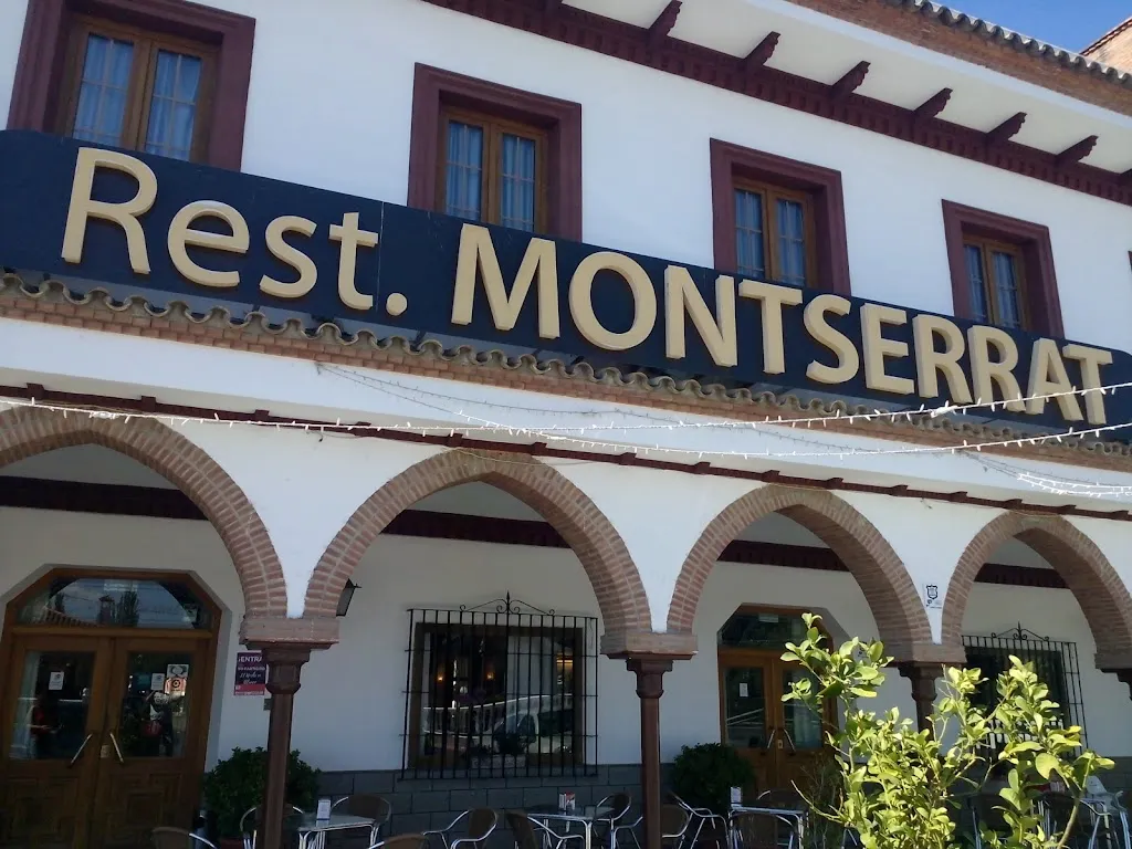 Hotel Restaurante Montserrat restaurant in Pinos Puente