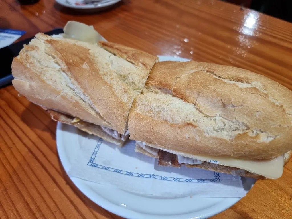 Restaurante la Molaina_Pinos Puente_slider_image_3