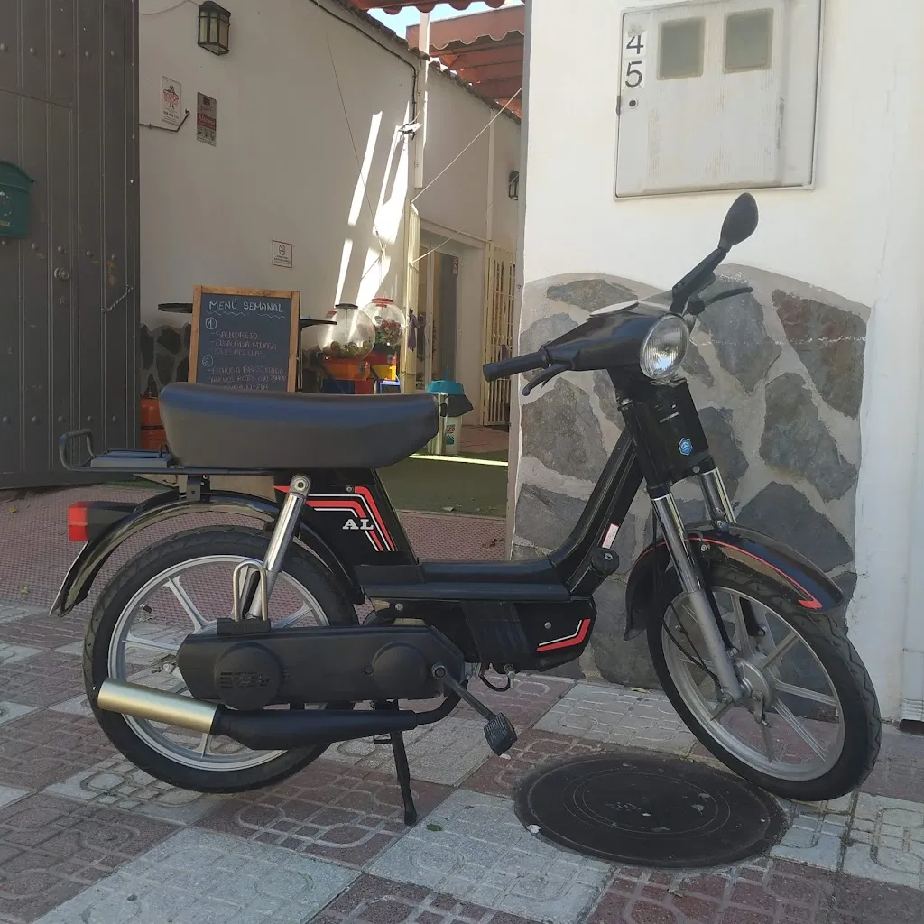 Asadero de leña las Norias_Pinos Puente_slider_image_3