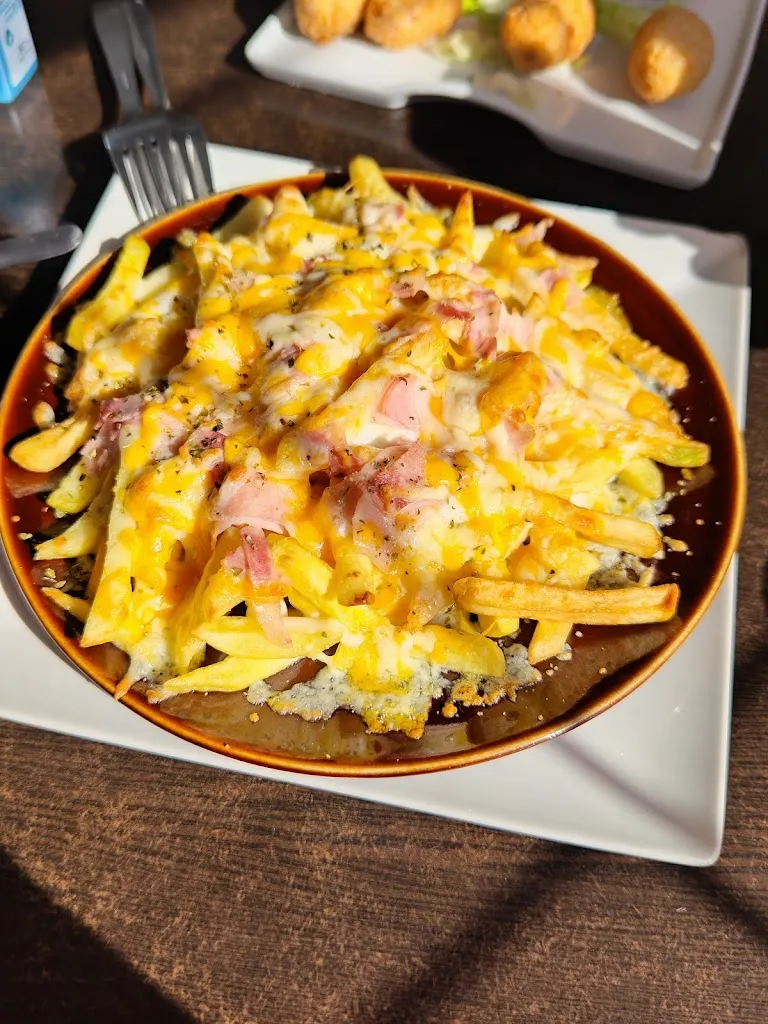 Dumengo TOP_Avenida_Puebla de Don Fadrique_review