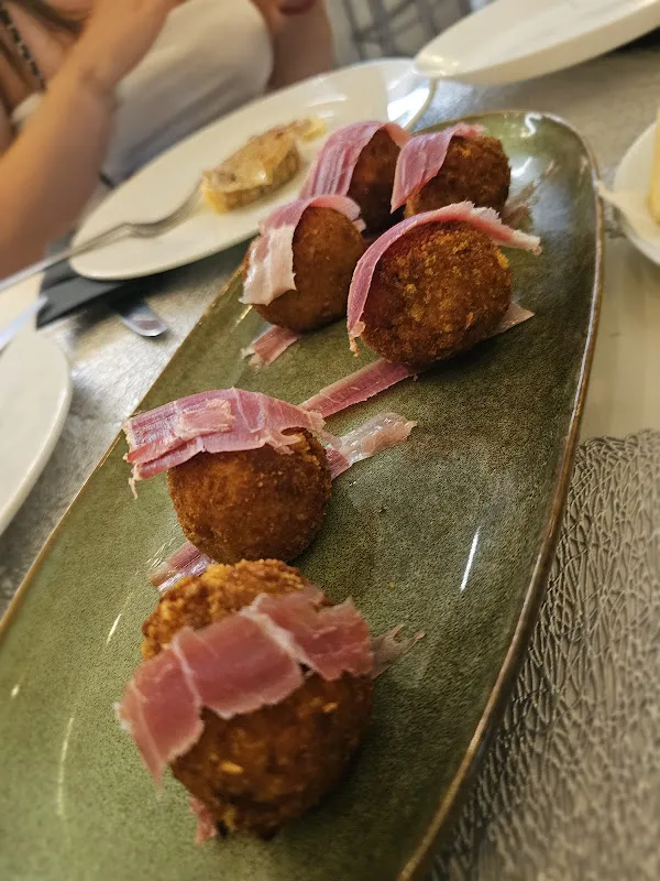 Alejandro Garcia_Cafetería El convento Puebla_Puebla de Don Fadrique_review