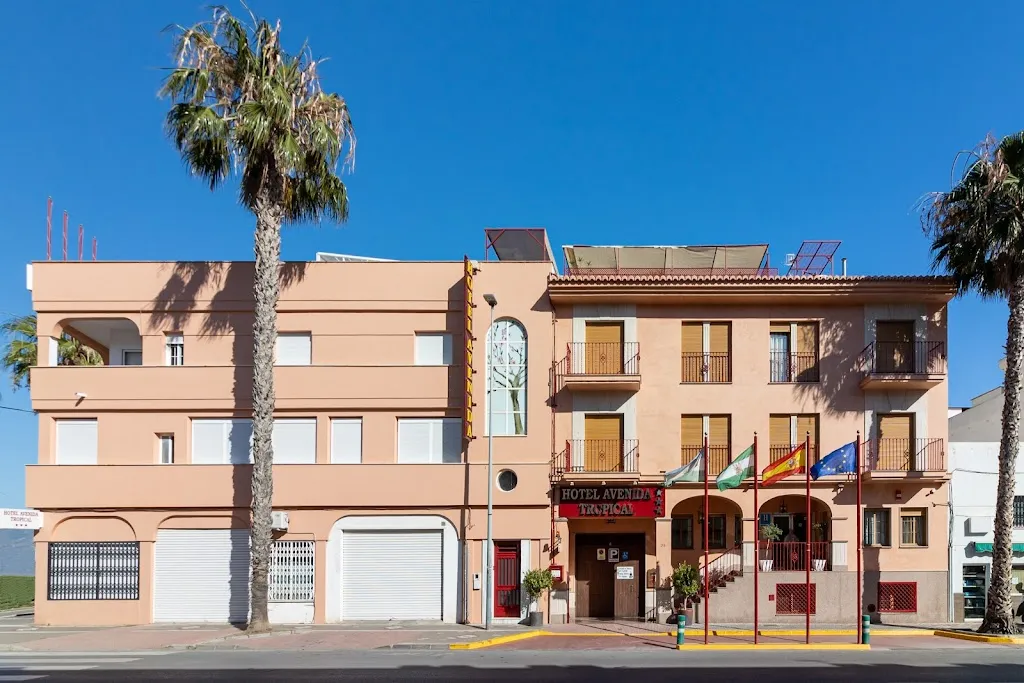 Hotel Avenida Tropical by Bossh! Hotels restaurant in Salobreña