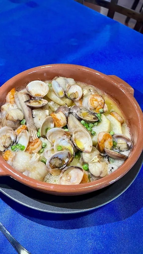 Menu_Hispanos Grill_Cambre_image_6