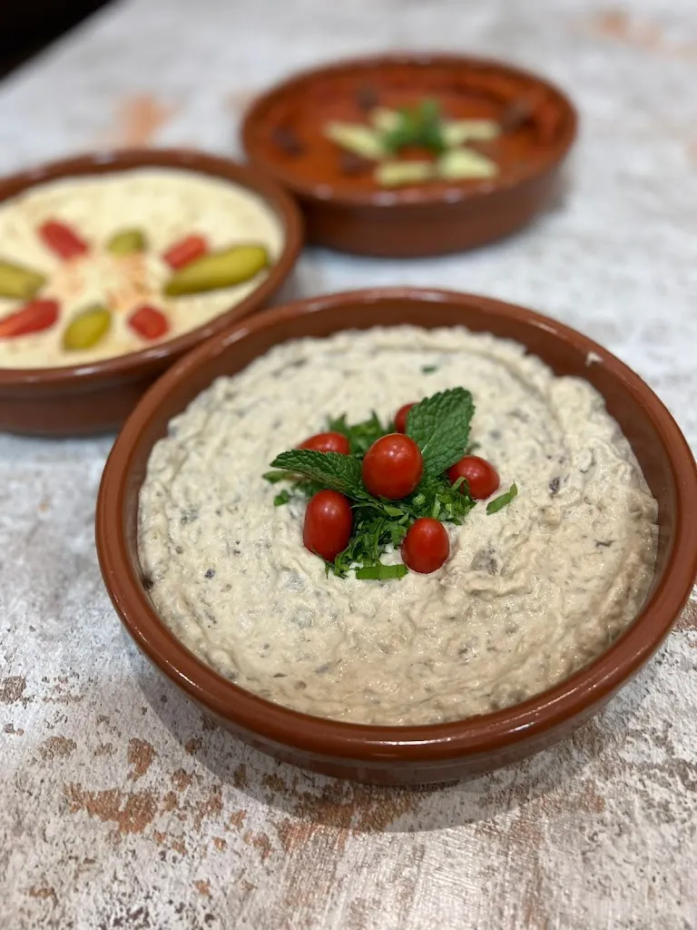 Menu_Abu Taha. Auténtica Comida Siria_Taha La_image_5