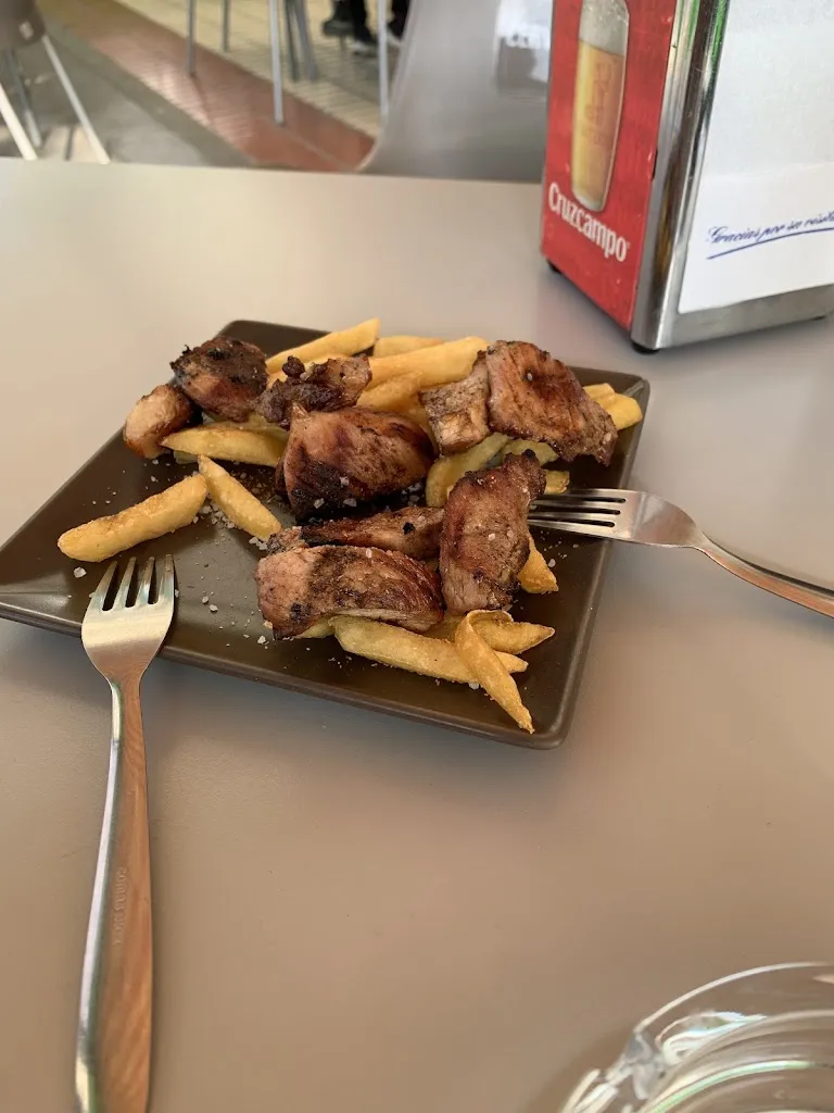 Karina Gonzalez ramos_Comidas Caseras_Torre-Cardela_review