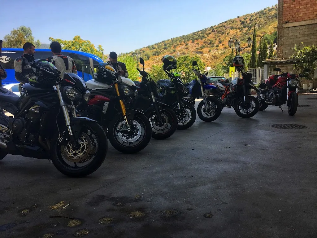 Jesus Montiel Goñi_Bar La Parada_Torvizcón_review