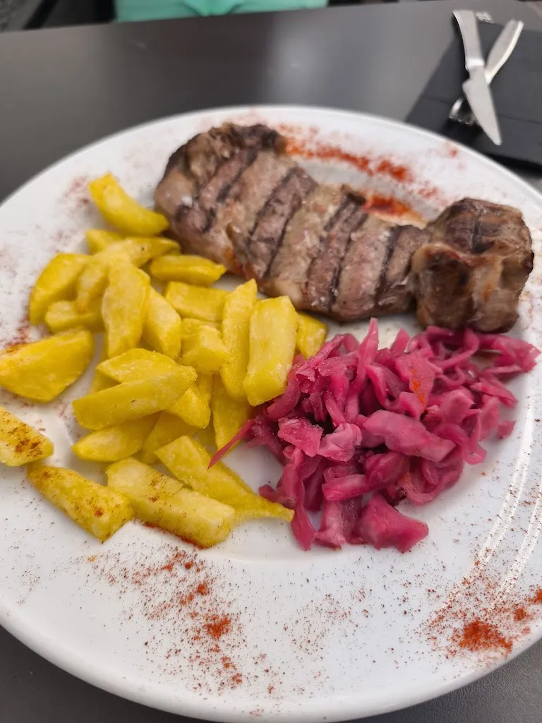 Victor Seligra Borrull_Restaurante La Cantina del Dragón_Soportújar_review