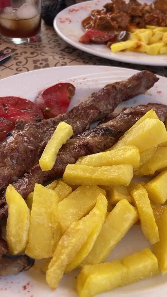 Restaurante La Cantina del Dragón_Soportújar_slider_image_2