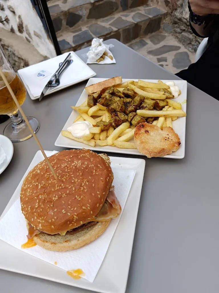 Kenny Wong_Taberna del buda_Soportújar_review