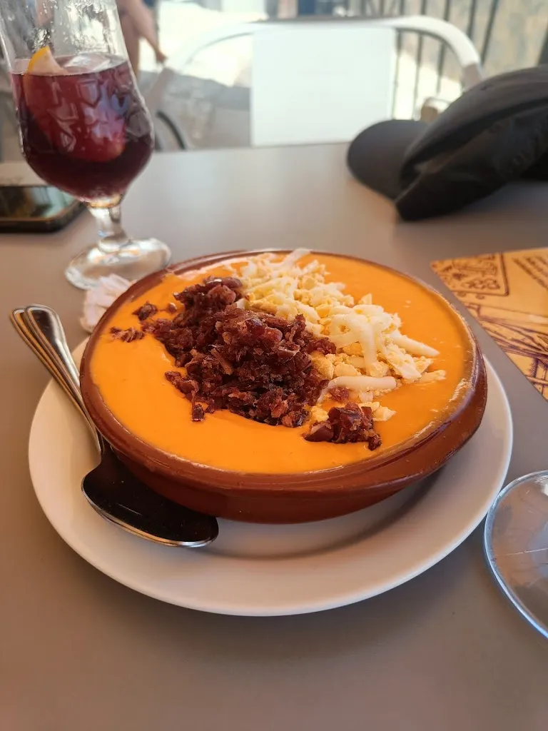 Alaya Barceló_Los Toneles de la Bruja_Soportújar_review