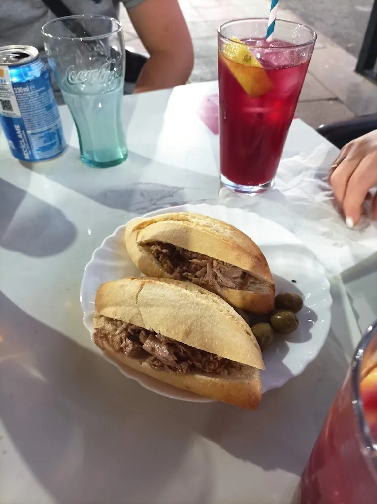 Restaurante Hogar del Pensionista_Valle del Zalabí_slider_image_1