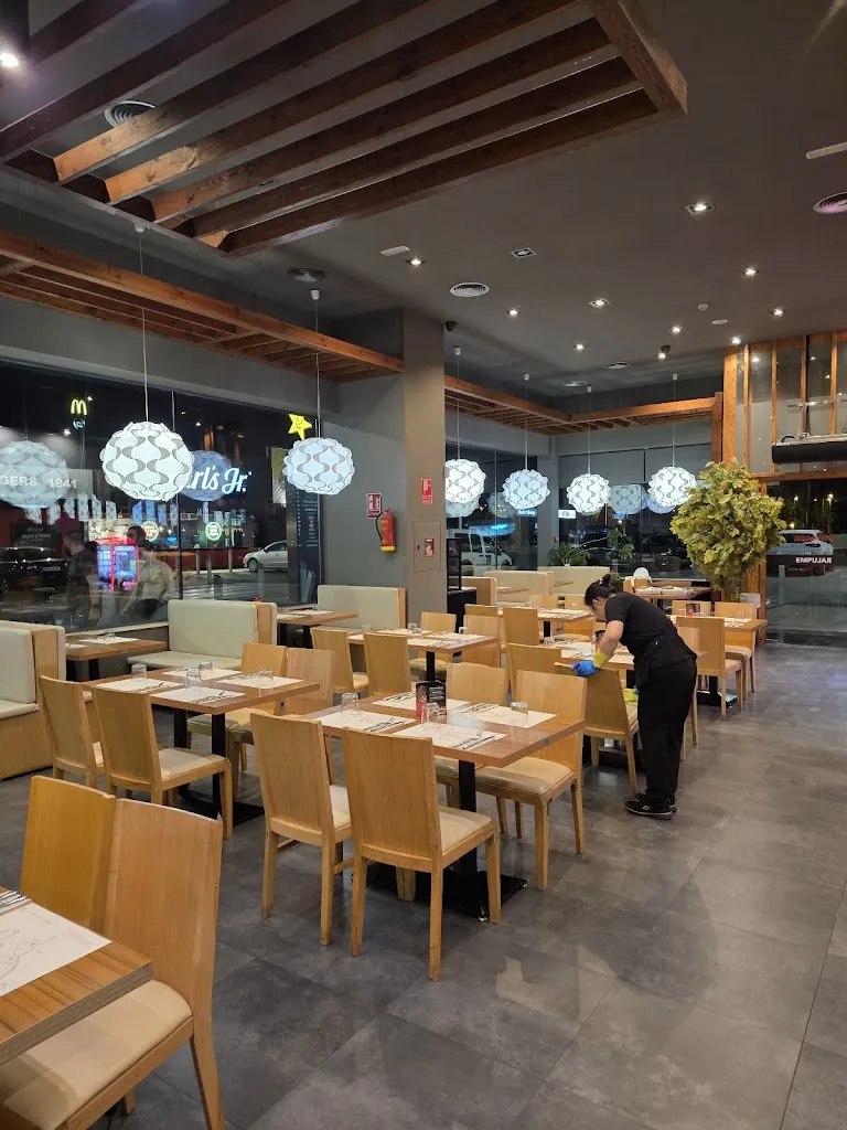 Asador City Wok Granada_Pulianas_slider_image_3