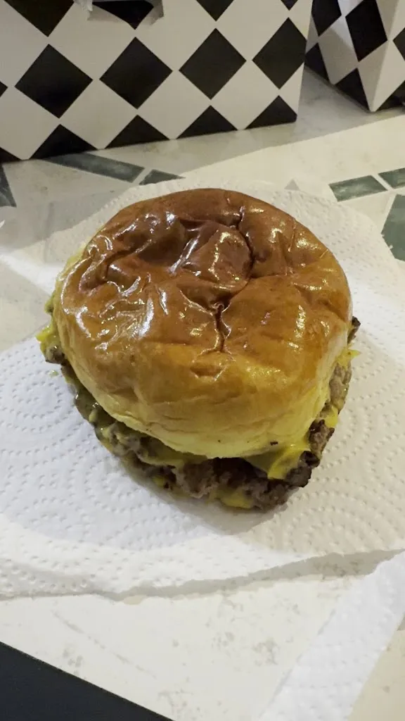 Ilicito Smash Burguer Granada_Pulianas_slider_image_2