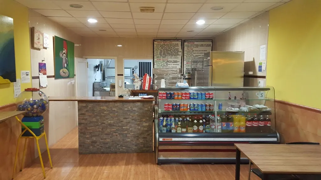 Pizzería Leoni restaurant in Pulianas