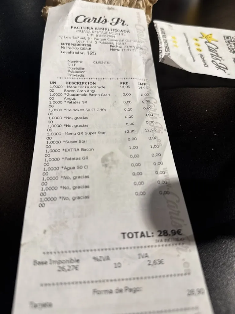 Puri Cm_Carl's Jr_Pulianas_review