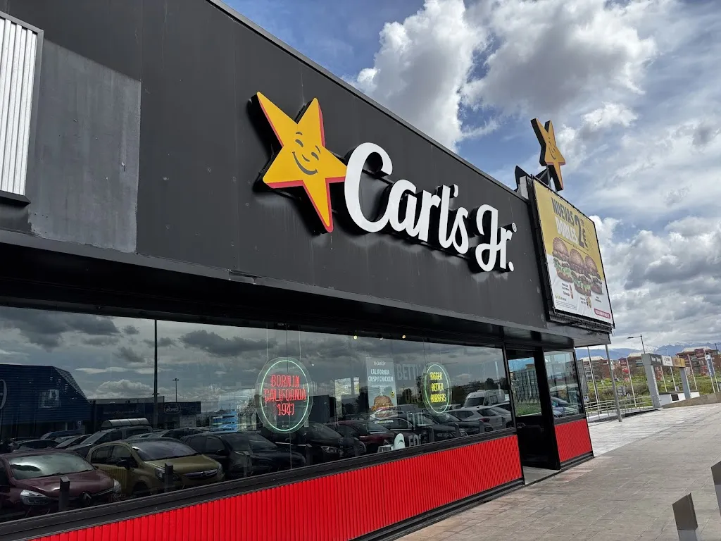 Tomás Rincón García_Carl's Jr_Pulianas_review