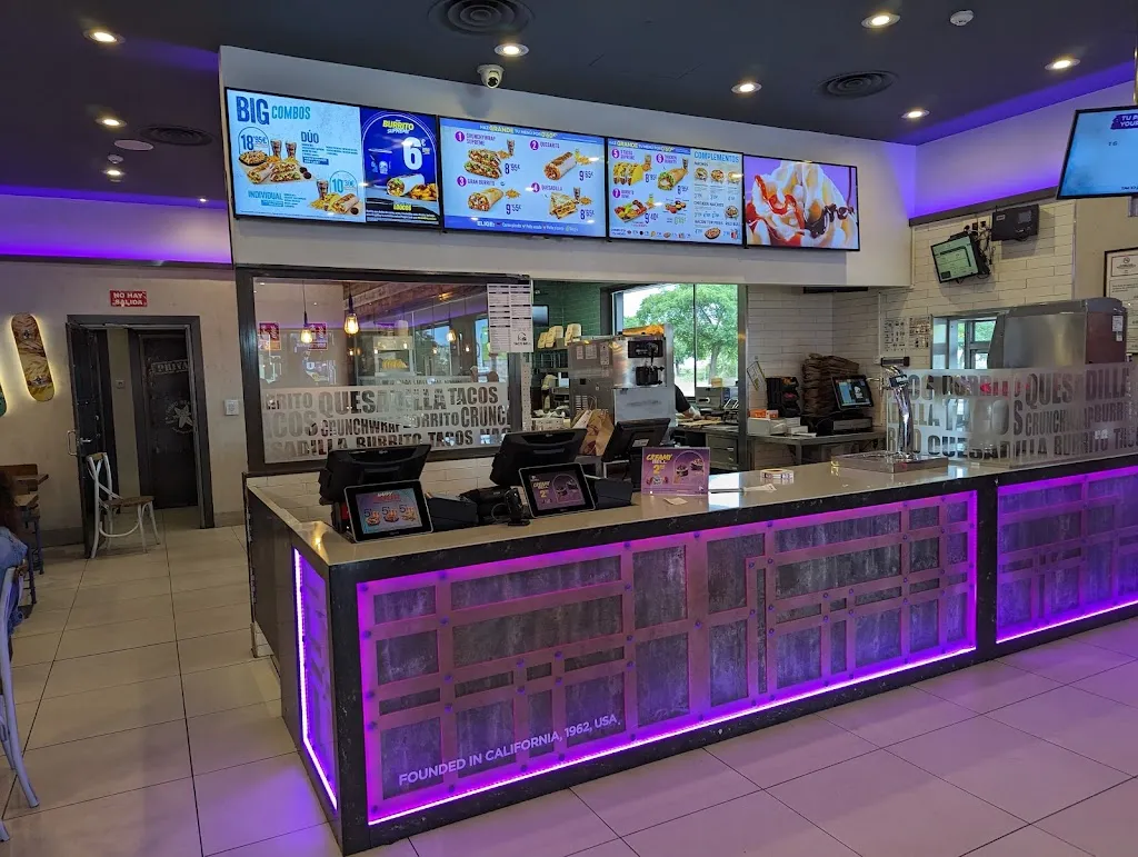 Ken Weary_Taco Bell_Pulianas_review