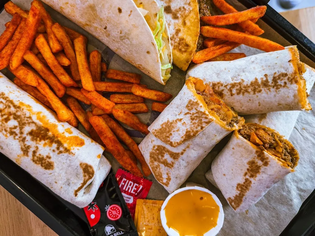 Taco Bell_Pulianas_slider_image_3