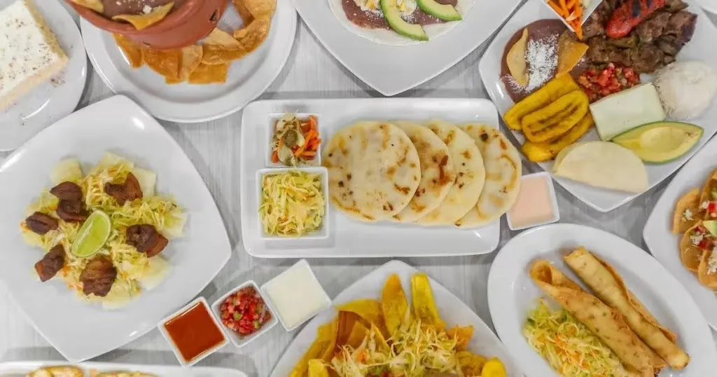 Pupuseria Camino del Valle_Valle El_slider_image_2