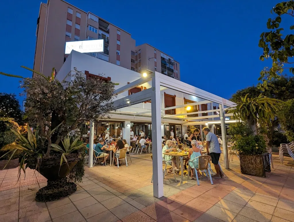 Nick Smith_Restaurante El Comercio_Santa Cruz del Comercio_review