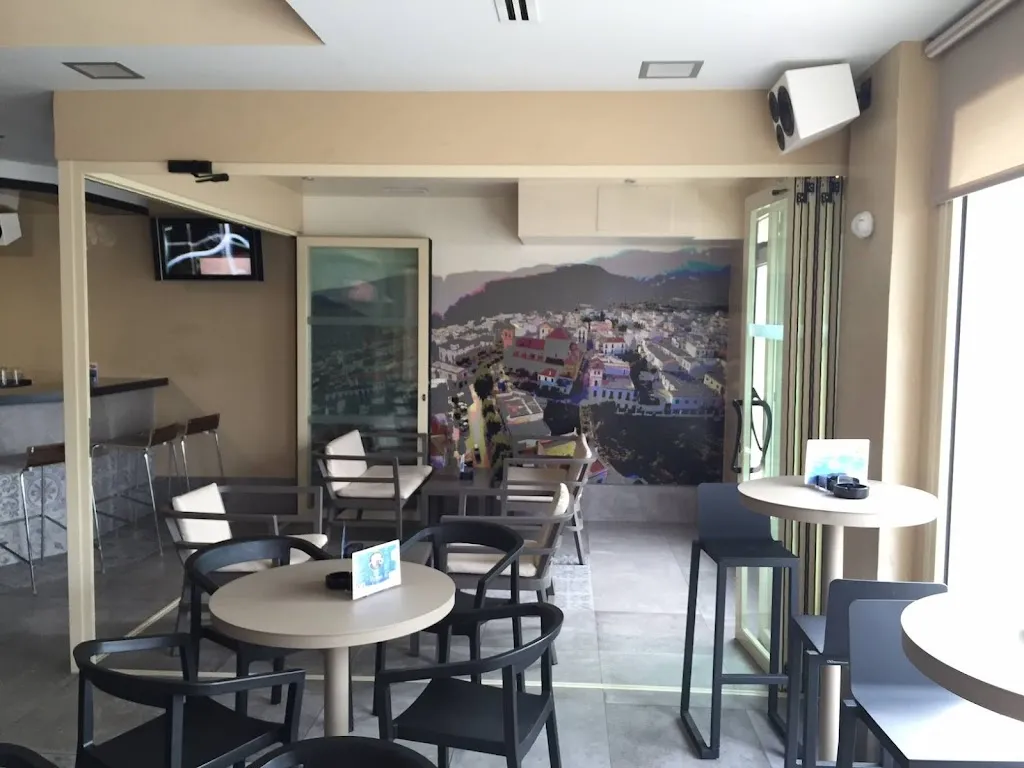 Cafe Bar Hortum restaurant in Ugíjar