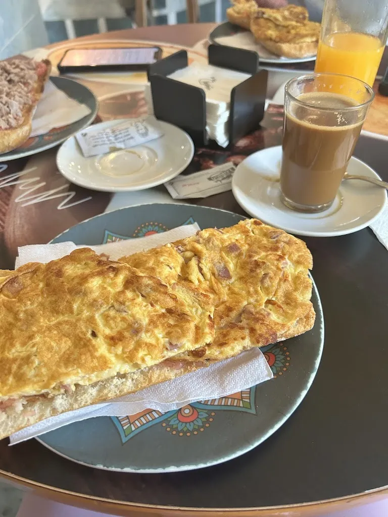 KJ & SE Williams_Restaurante CHERIN - Joaquín_Ugíjar_review