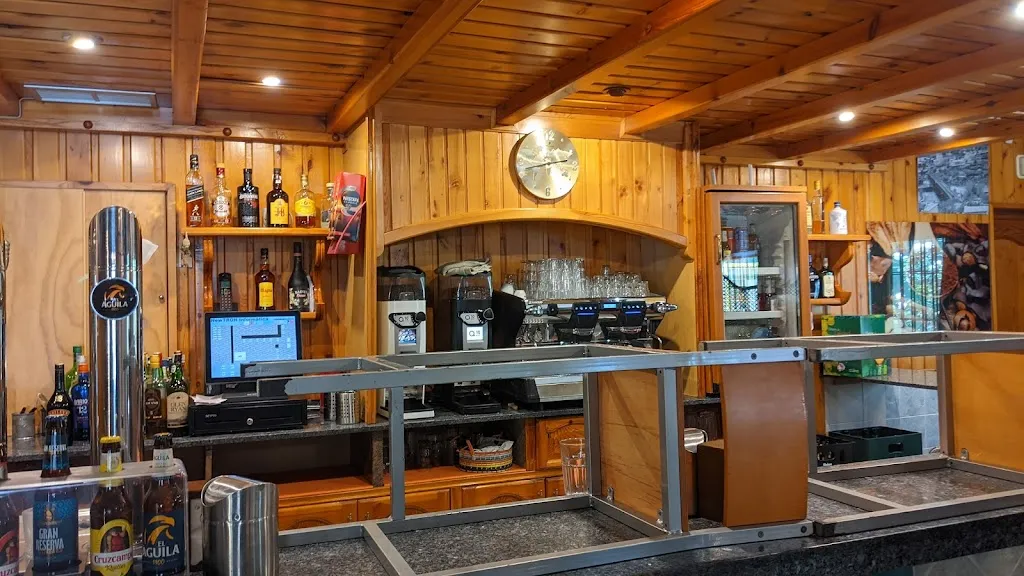 Restaurante CHERIN - Joaquín restaurant in Ugíjar