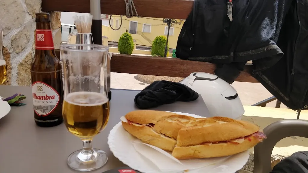 Bar los Cazadores_Villanueva de las Torres_slider_image_3