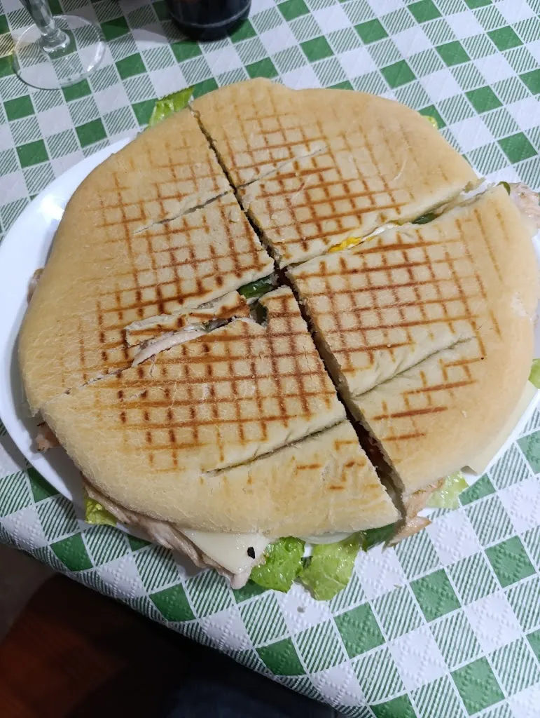 Menu_Bar Martinez_Villanueva de las Torres_image_8