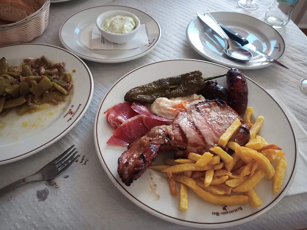 Joe Duff-Smith_Restaurante Bar El Surtidor_Vélez de Benaudalla_review