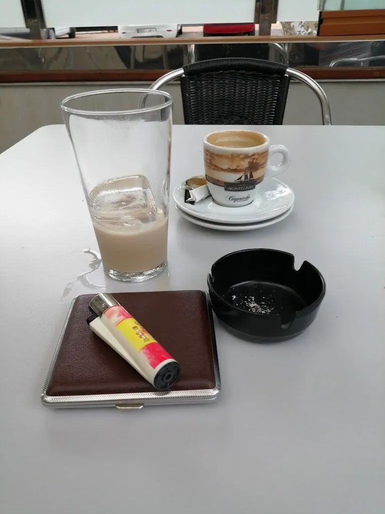 Menu_Bar Olivo_Vélez de Benaudalla_immagine_4