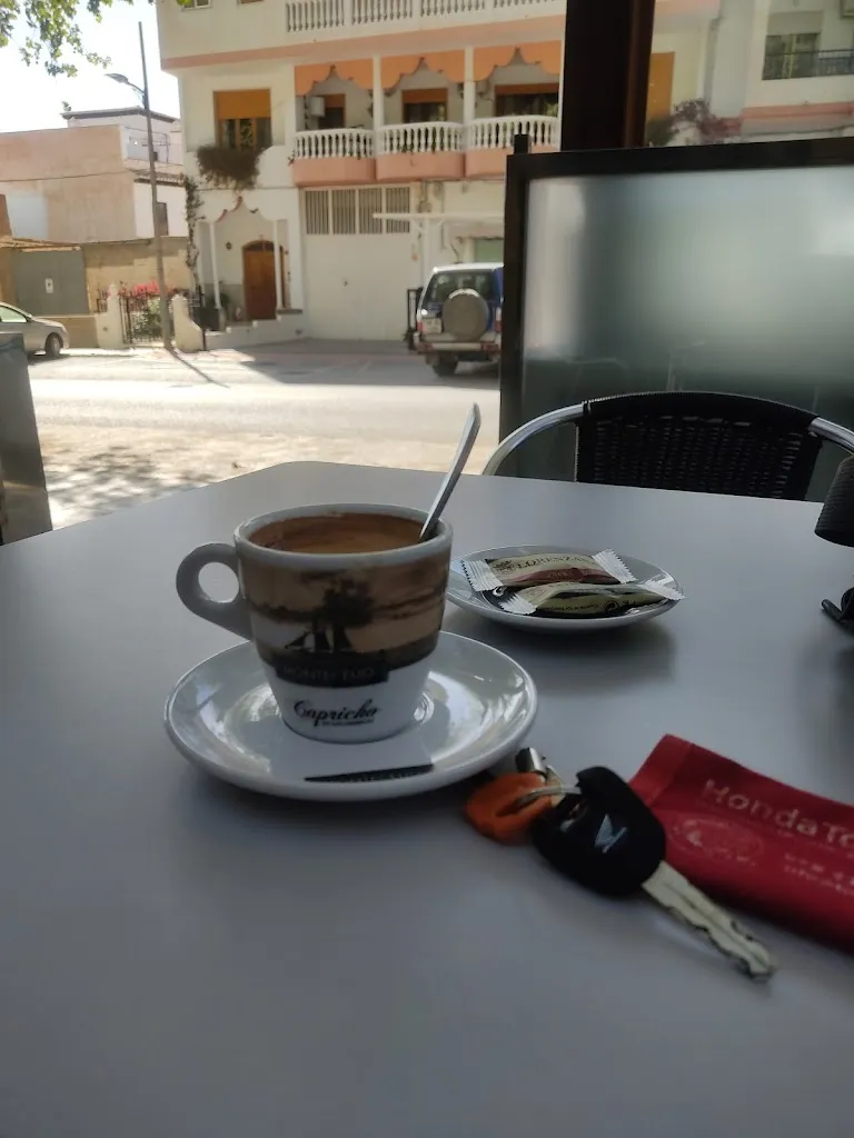 Menu_Bar Olivo_Vélez de Benaudalla_immagine_9