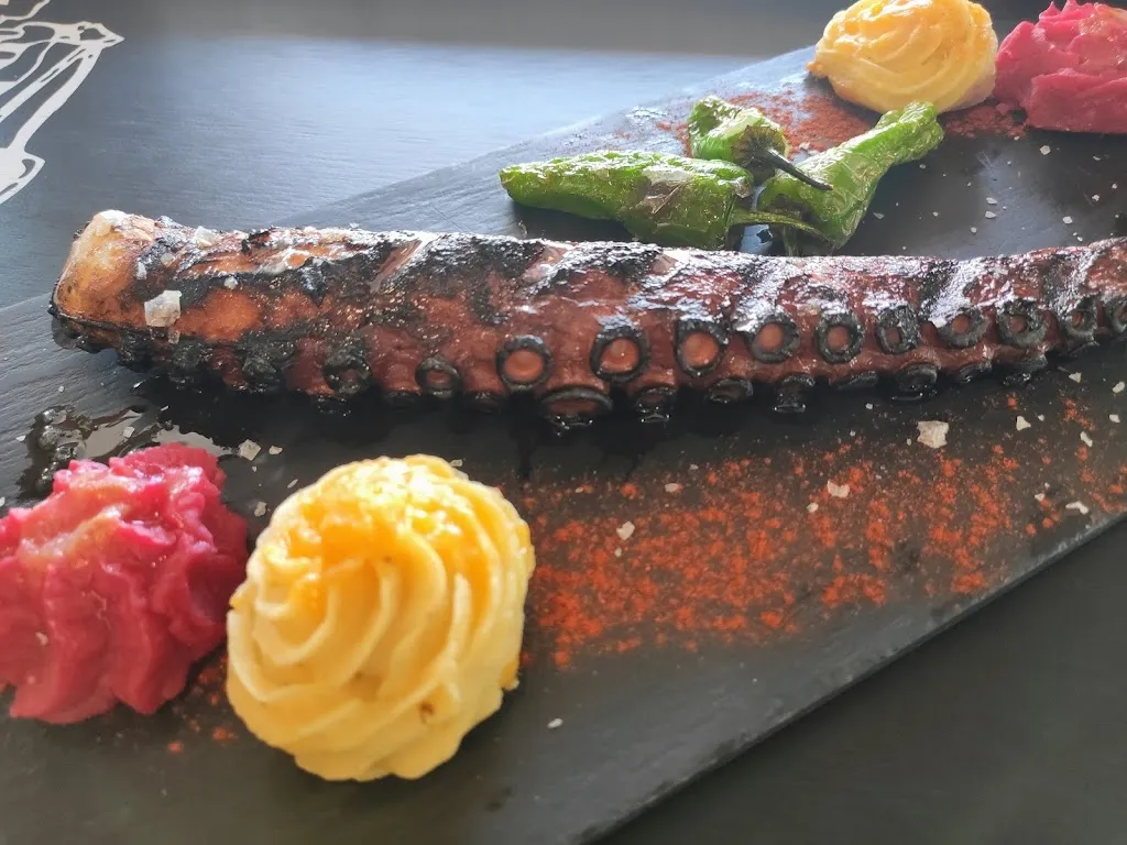 Restaurante LA CAYENA_Zubia La_slider_image_3