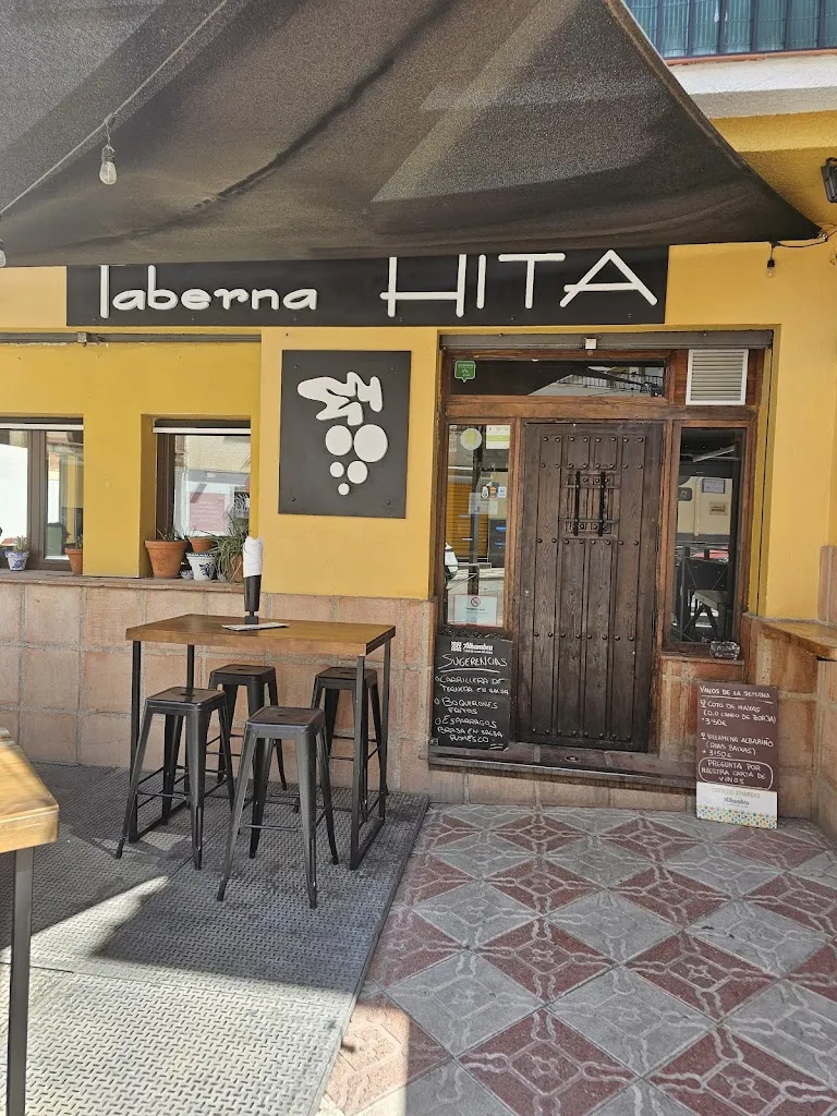 Taberna Hita restaurant in Zubia La