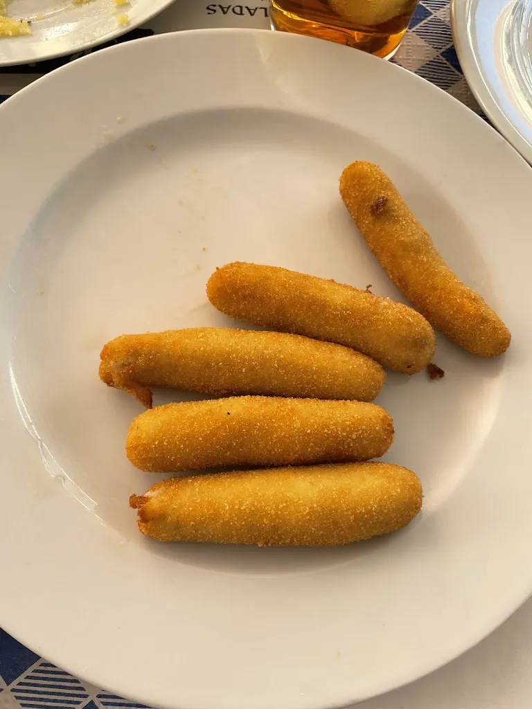 Restaurante Patio Andaluz_Zubia La_slider_image_3