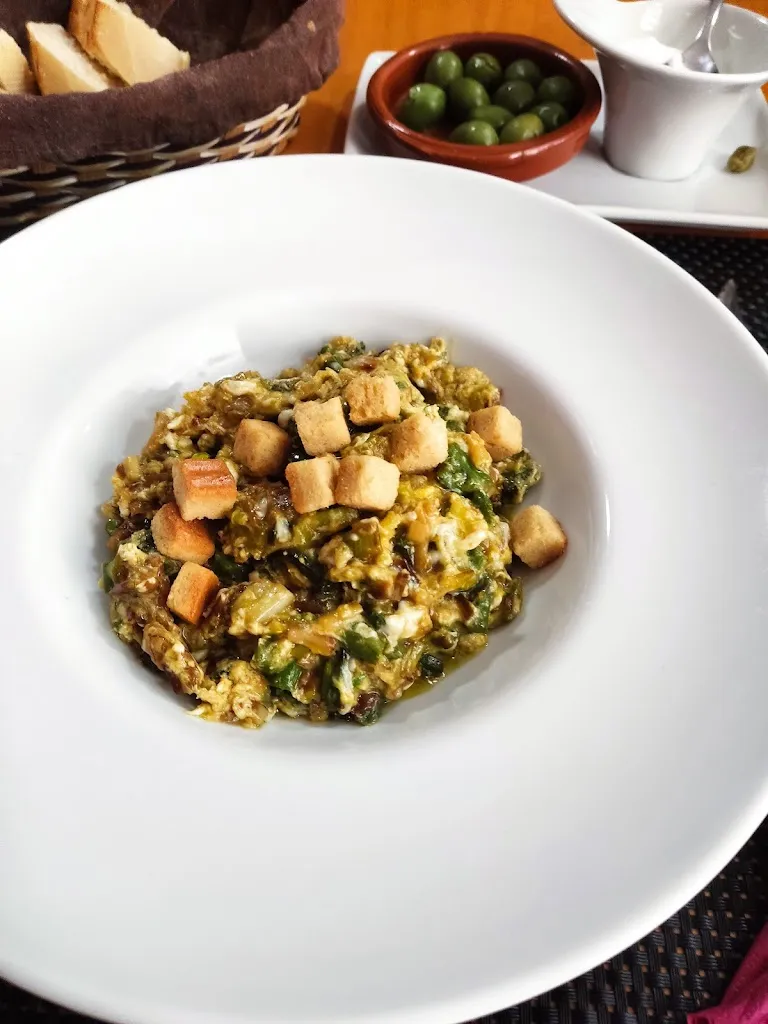 Jose Luis_Café-Bar Los Diegos_Villanueva Mesía_review