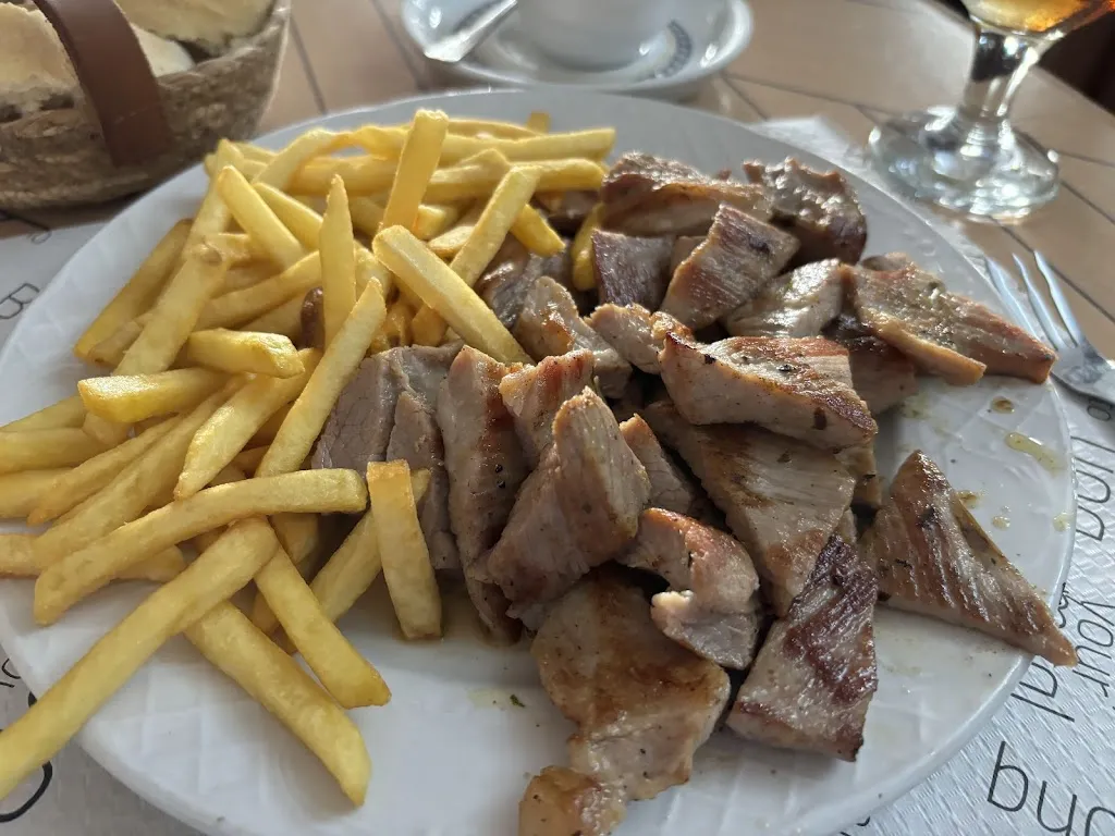 Menu_Café-Bar Camilo_Villanueva Mesía_image_8