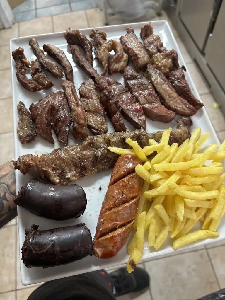 Braseria zurich_Villanueva Mesía_slider_image_2