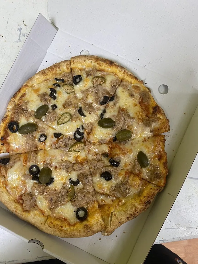 Menü_Cafeteria pizzeria vuestro kebab _Zafarraya_Bild_7