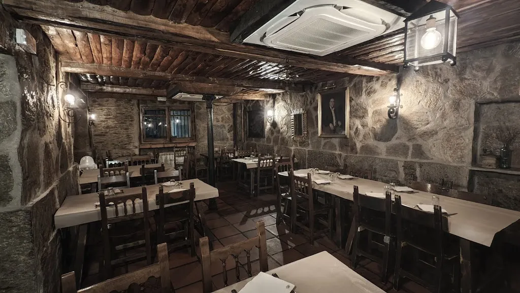 Mesón Sabory restaurant in Albendiego