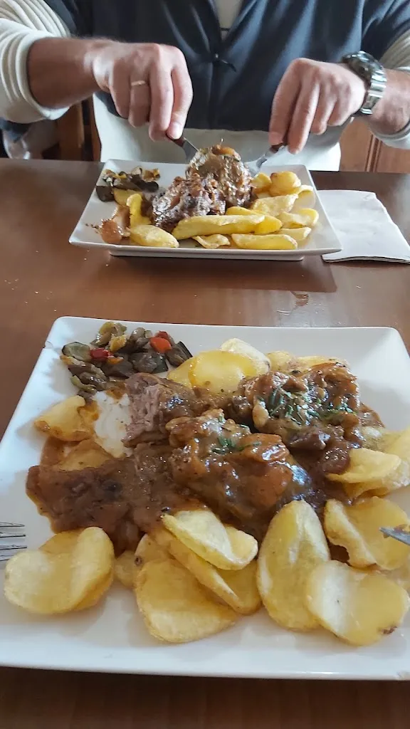 Menu_Entre Ascuas & La Roca trattoria Gastrobar_Ablanque_image_7