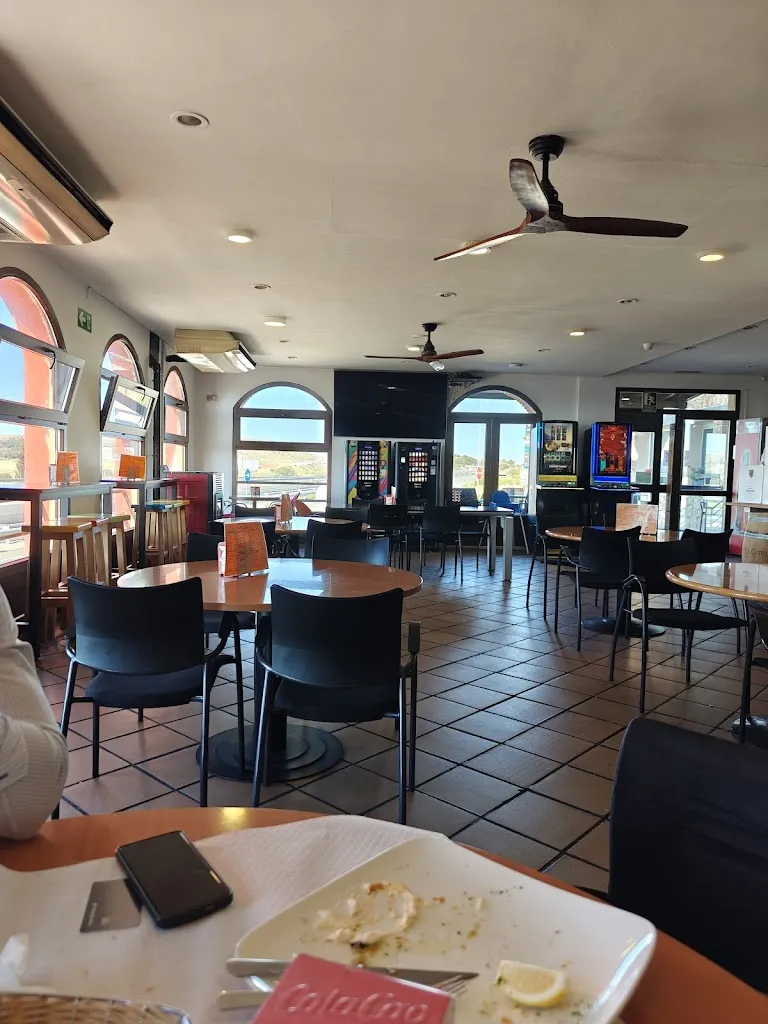 Bar Desayuno Mobteria_Alcolea del Pinar_slider_image_1