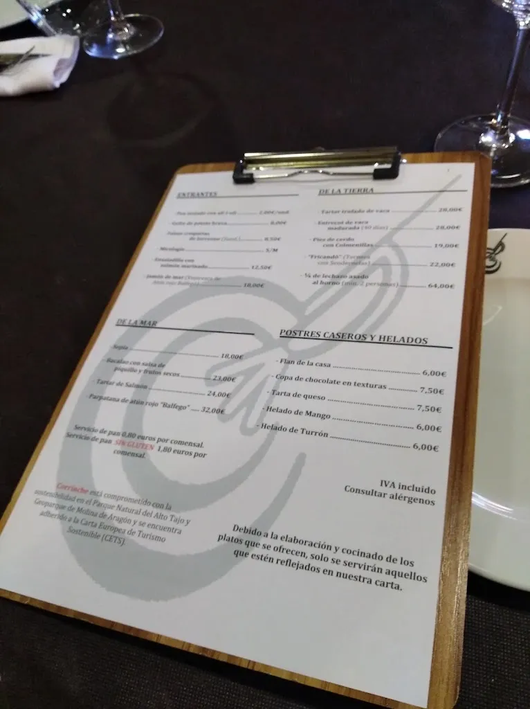 Menu_Restaurante Corrinche_Alcoroches_immagine_2