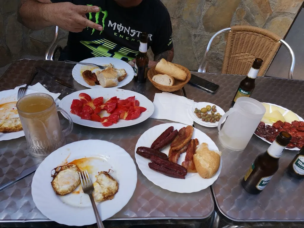 Menu_Bar Restaurante El Dominguín_Algar de Mesa_immagine_3