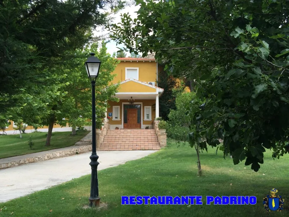HOSTAL PADRINO_Almoguera_slider_image_3