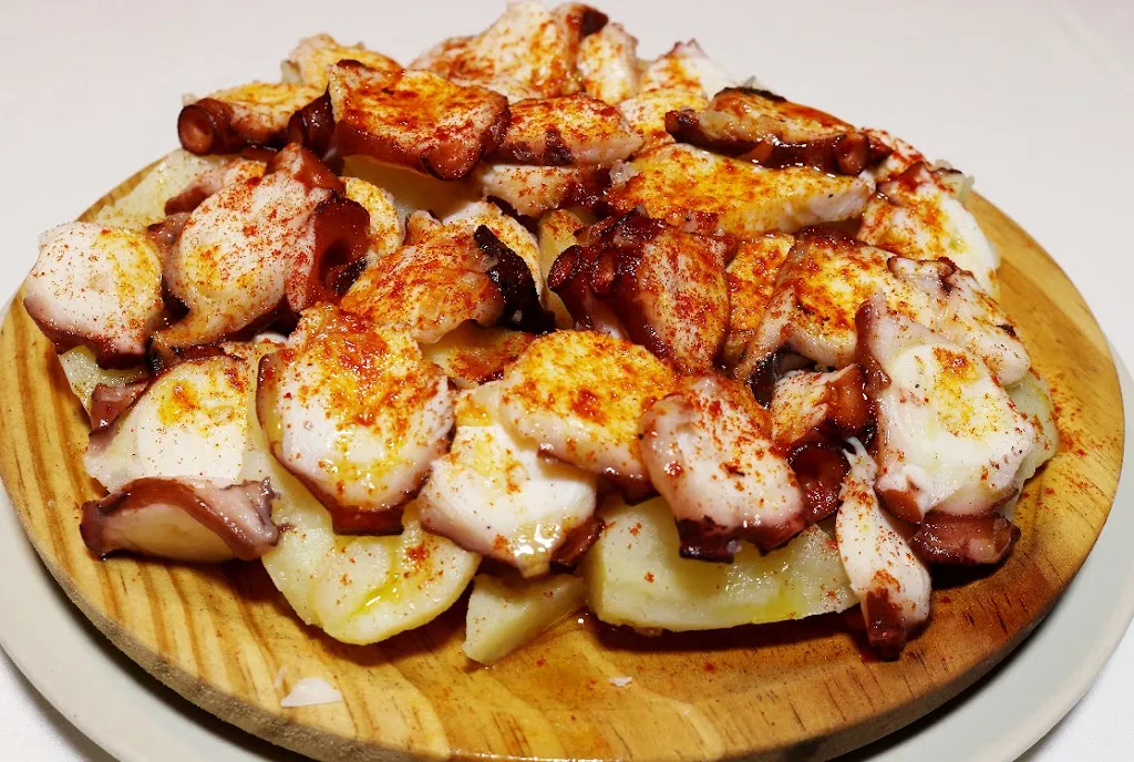 Restaurante Rías Bajas_Alustante_slider_image_3