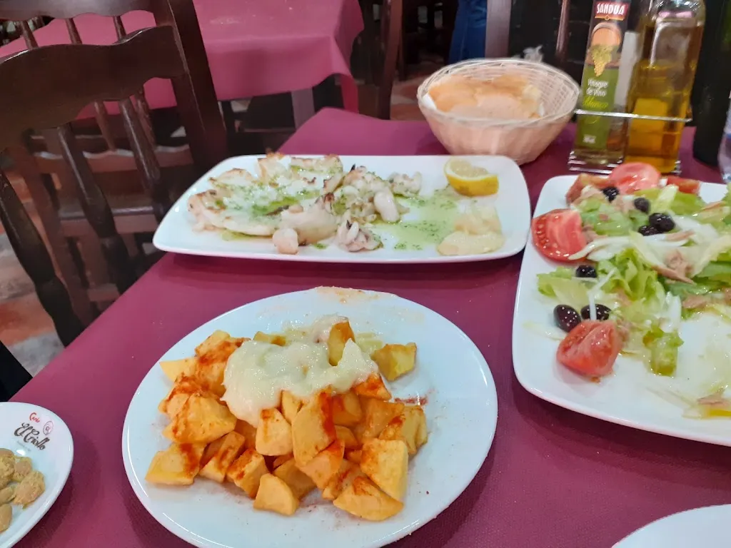 El Endrino restaurant in Alustante