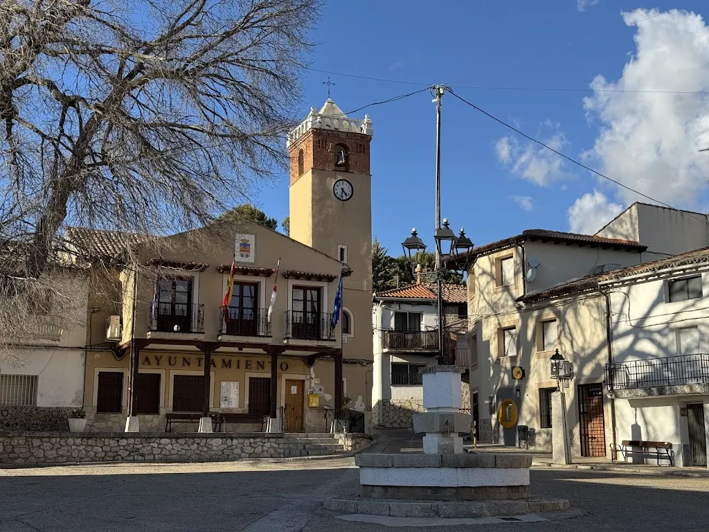 Juan Manuel_Bar Puerta del Sol_Aranzueque_review