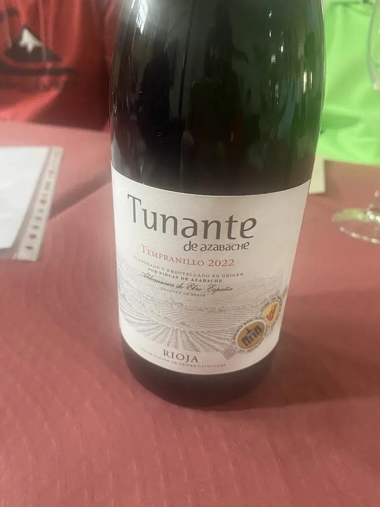 Alicia Marugán_Pico el Alar_Armallones_review